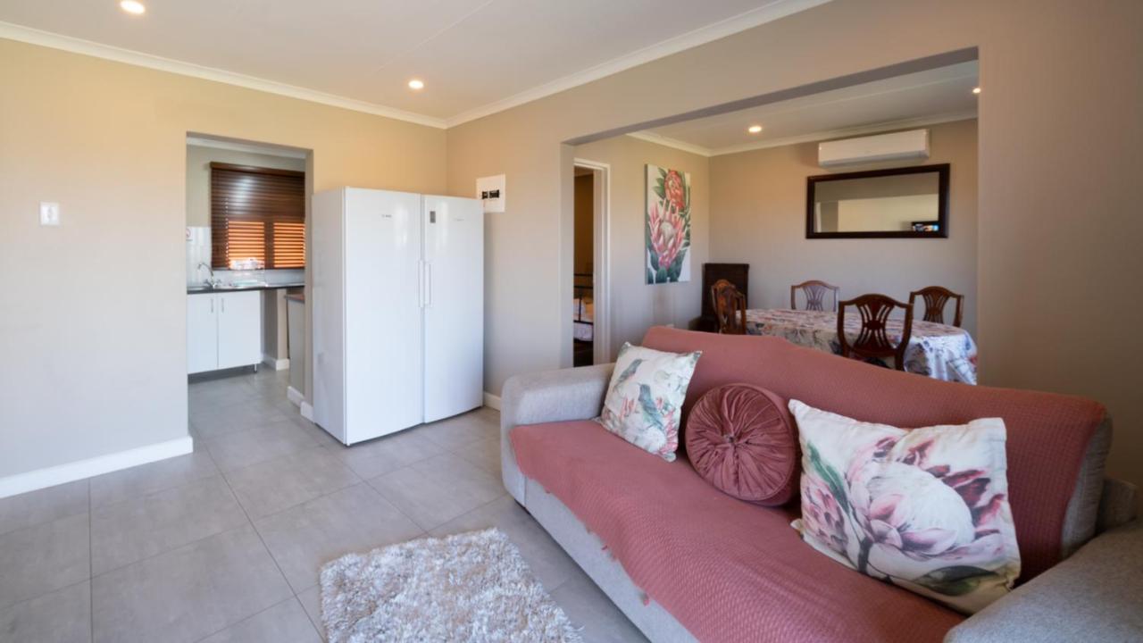 Equestre Bnb Pietermaritzburg Exteriör bild